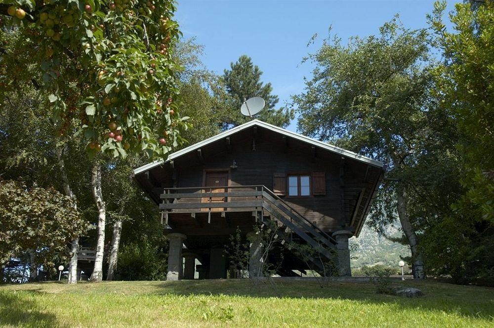 Hotel Village Aosta Eksteriør billede