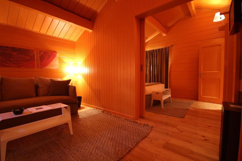 Hotel Village Aosta Eksteriør billede