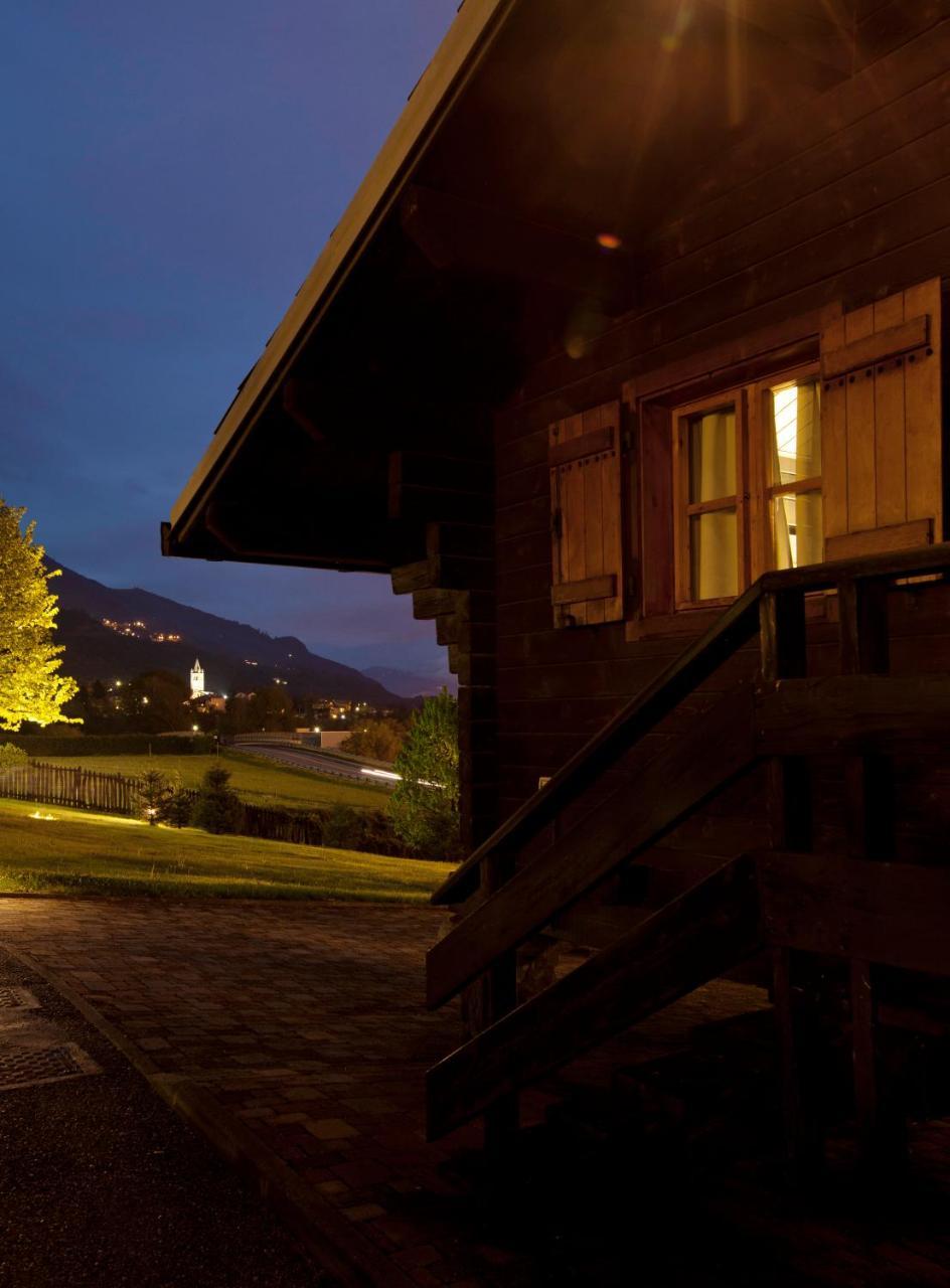 Hotel Village Aosta Eksteriør billede